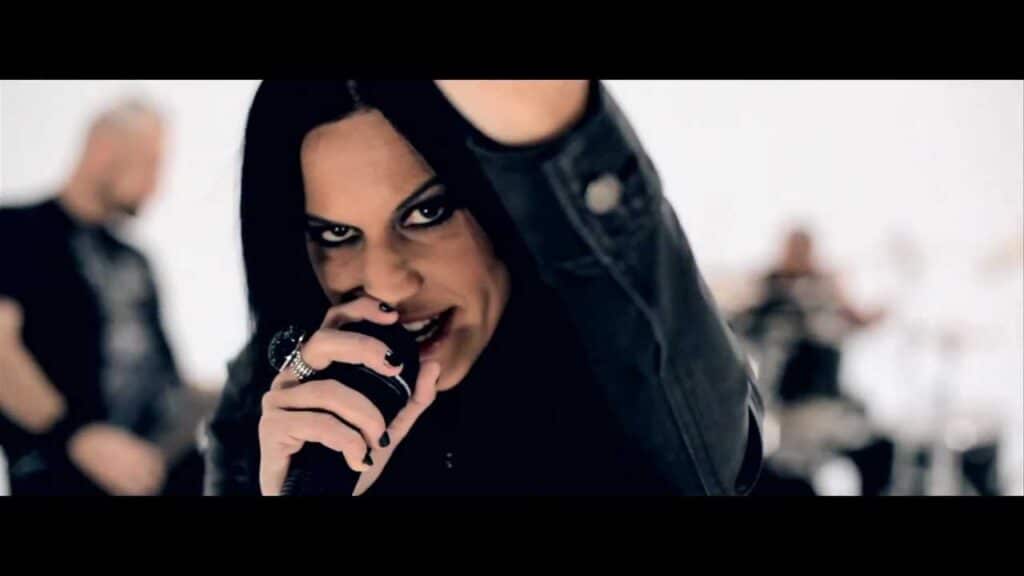 Lacuna Coil,