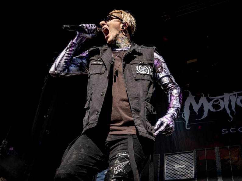 white,motionless,band,song,record,chris motionless, motionless in white,rocklahoma,